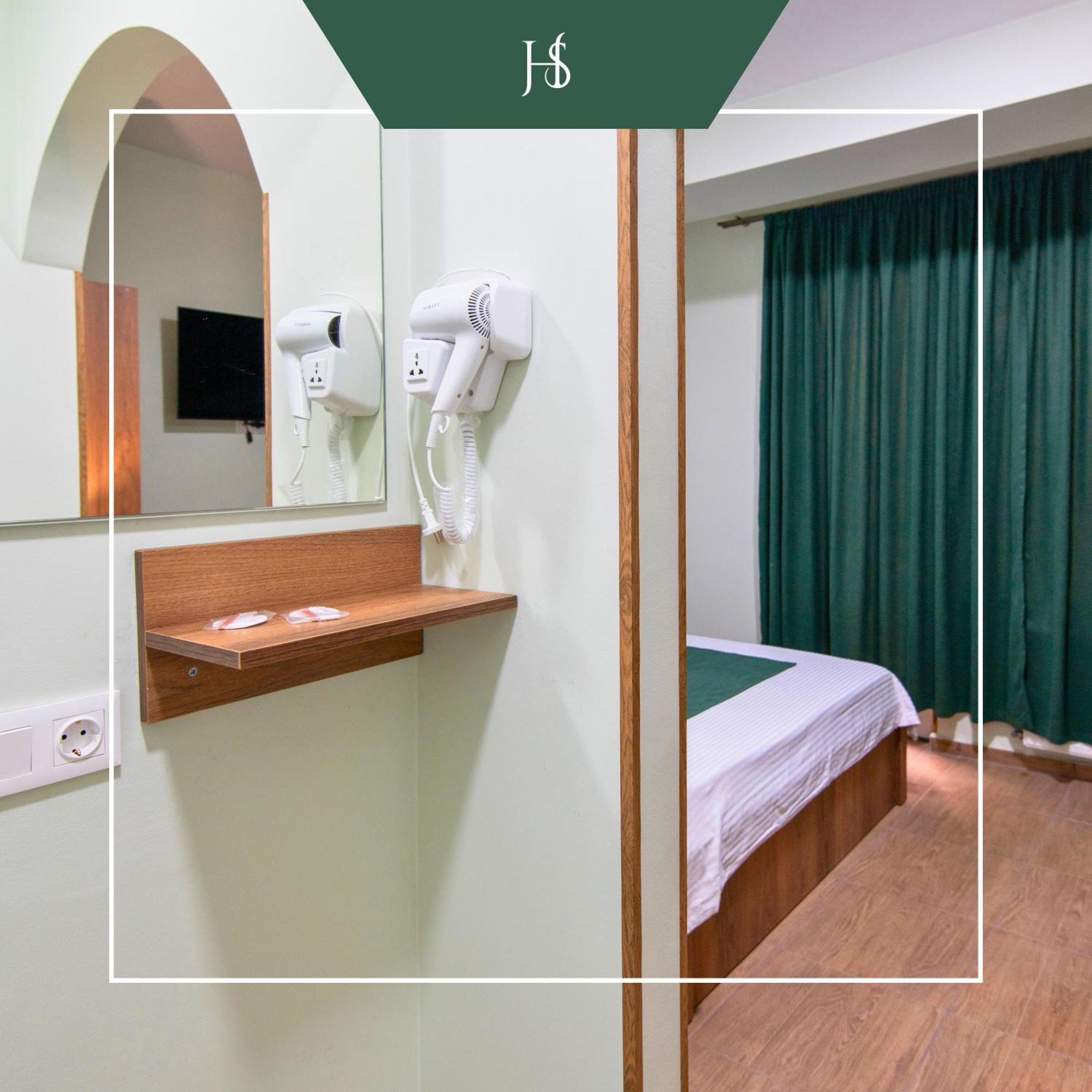Hotel Serenity Τυφλίδα Εξωτερικό φωτογραφία